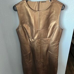 Elie Tahari Elegant Gold Sleeveless Dress